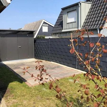 Holiday home Ringwall 80a *